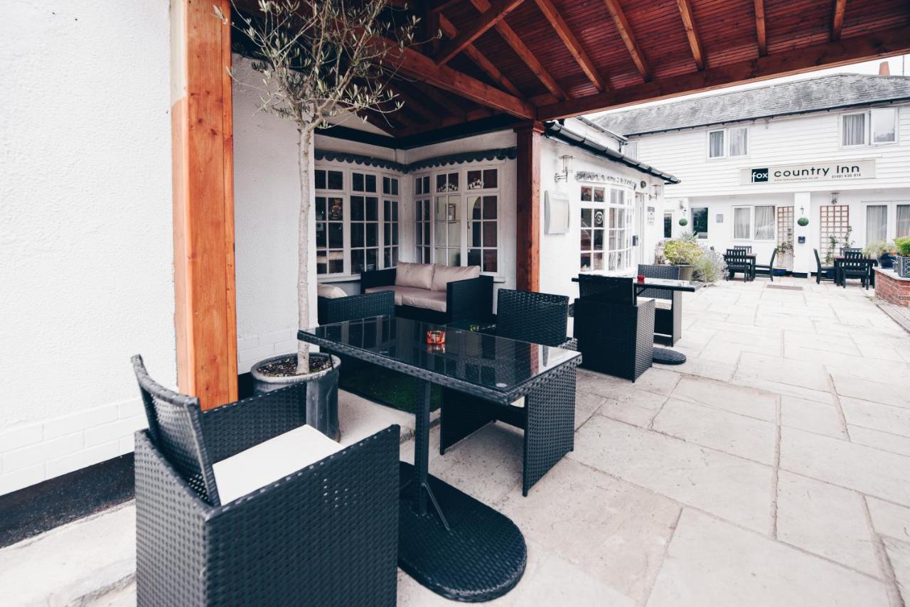 هاي ويكومبْ Fox Country Inn المظهر الخارجي الصورة
