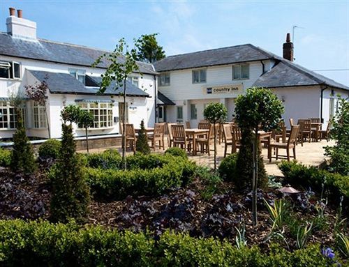 هاي ويكومبْ Fox Country Inn المظهر الخارجي الصورة